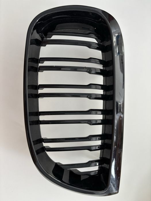 Grila stanga bmw seria 1 e87