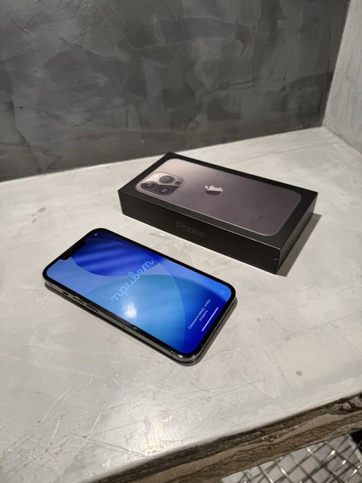 КАТО ЧИСТО НОВ Iphone 13 Pro, 100% батерия