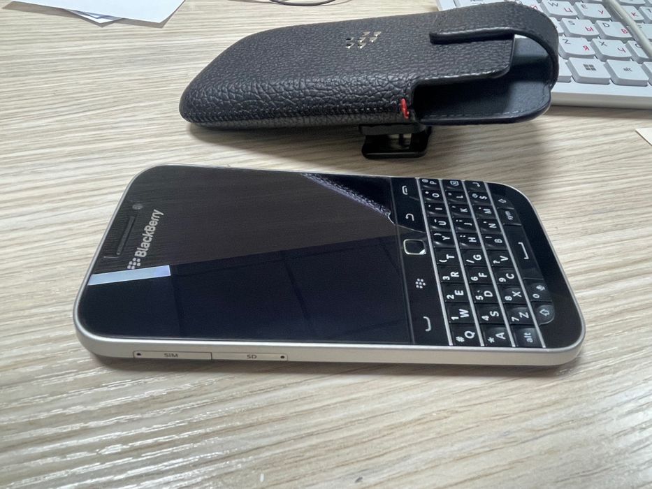 Blackberry classic Q20