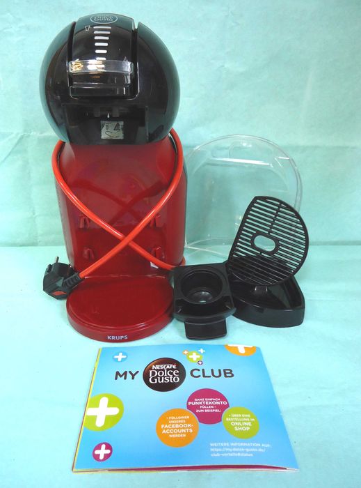 Кафемашина с гаранция 1 година за къмпинг NESCAFÉ® Krups Mini Me.Red