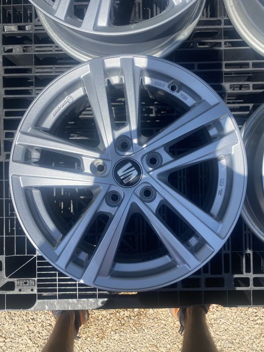 16 цола 5 х 112 мм Сеат , Шкода , Фолксваген , Ауди , VW , Seat  Skoda