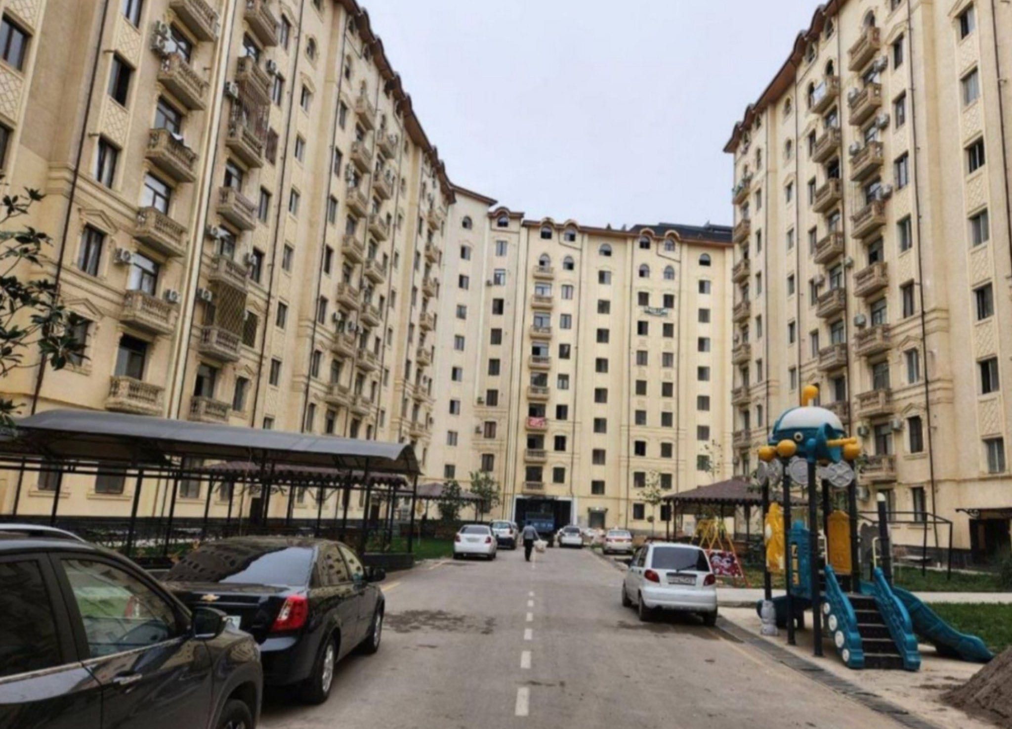 Новостройка Продается 4 комнатная квартира ремонт Алайский