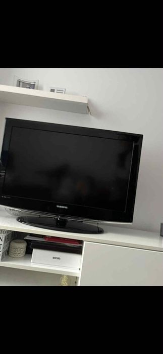 TV Samsung - Diagonala de 80 cm