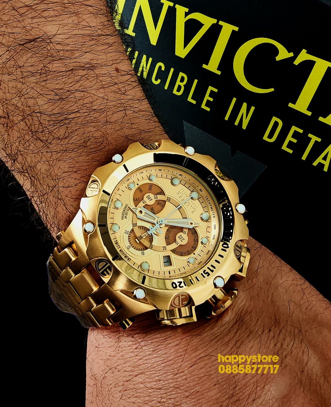 часовник INVICTA Venom Reserve Gold 54 mm, Инвикта нов