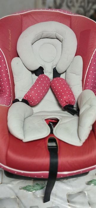 Автокресло для детей в хорошем состоянии и договорной ценой