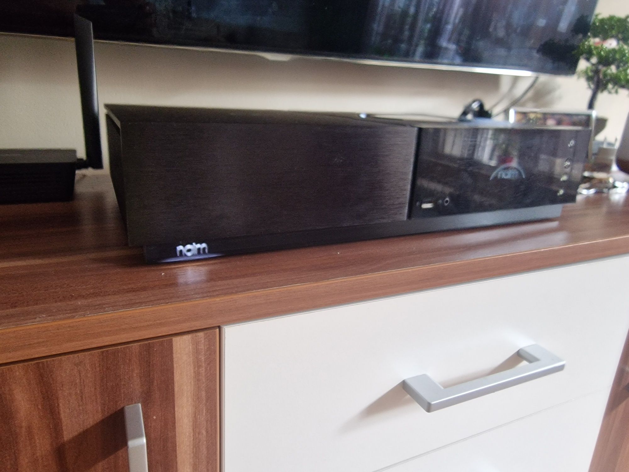 Усилвател Naim Uniti Nova