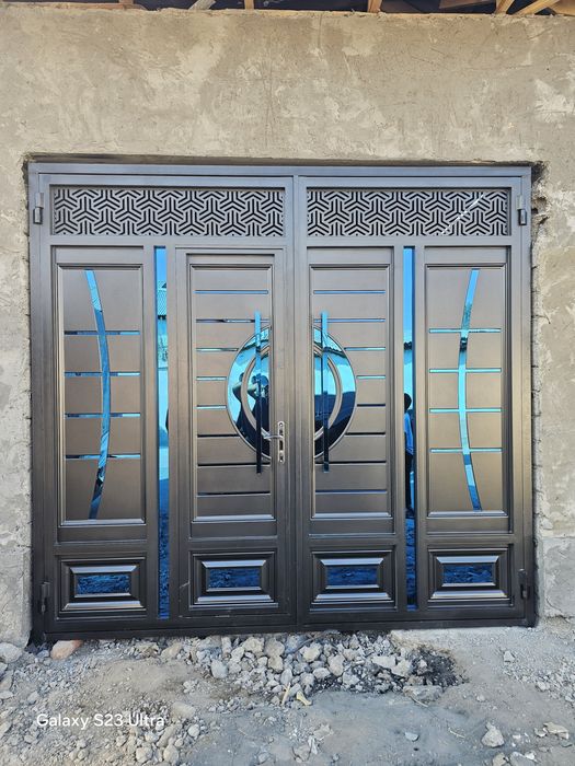 Темир дарвоза сотилади