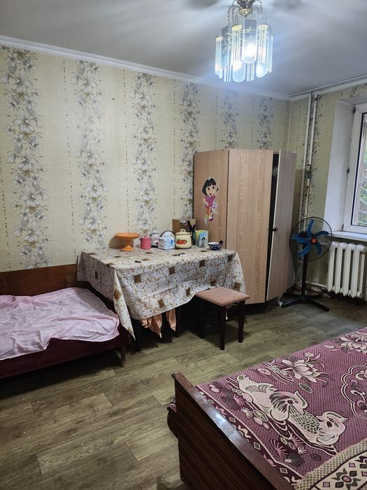 Продаю Срочно Авиагородок 1/1/5 кирпич. Цена: 35000$