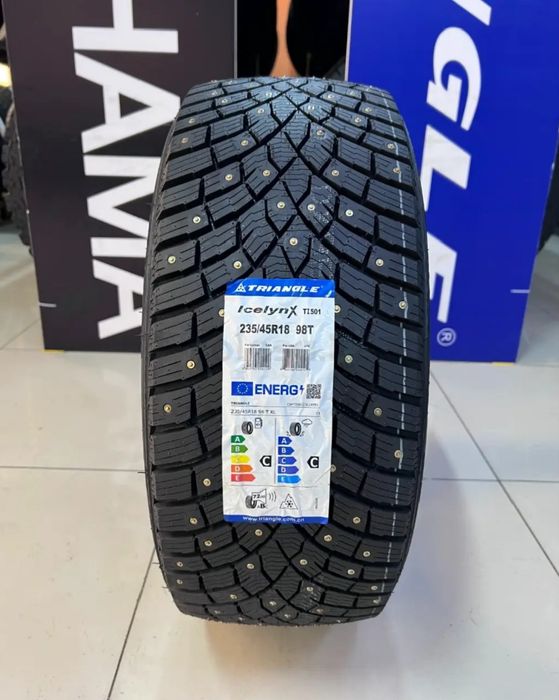 Зимние шины 235/45/R18 Triangle