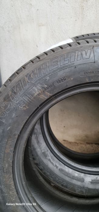 Vând anvelope de vată Michelin 215 65 r 16  primacy 3 102H