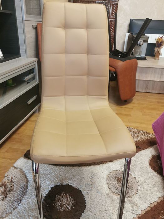 Vând scaune bucatarie