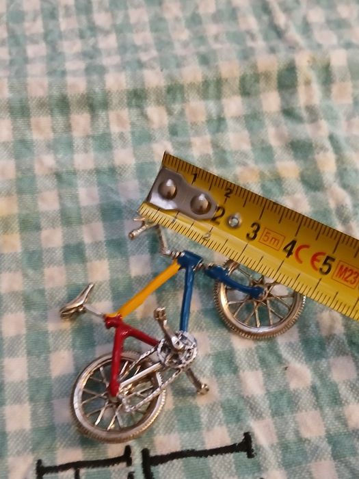 Bicicleta argint masiv 800