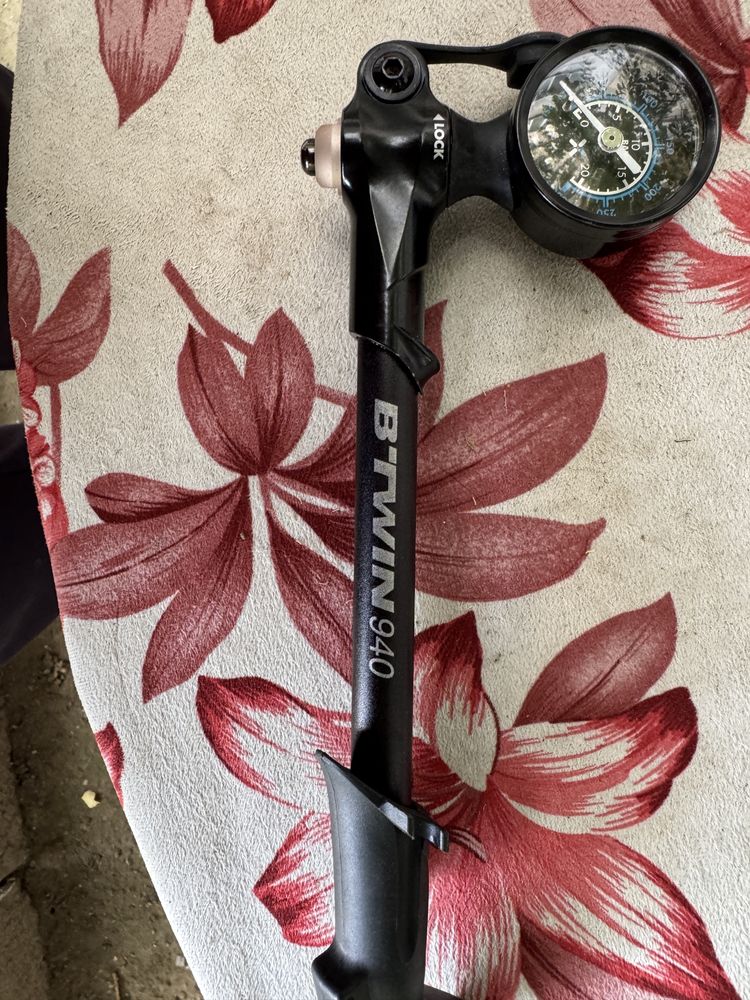 амортисьорна вилка BTWIN 940
