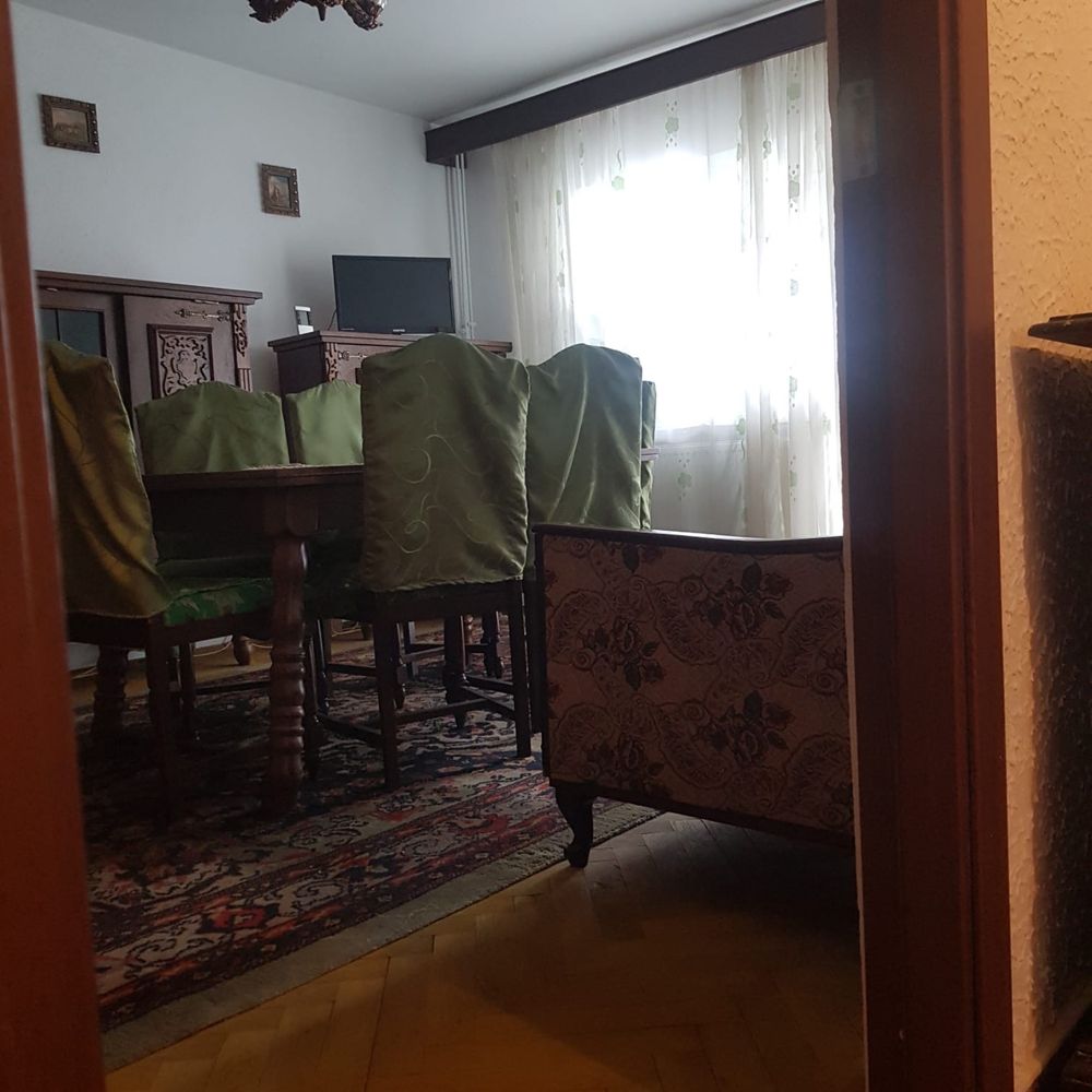 De inchiriat Apartament ULTRACENTRAL Rm. Valcea