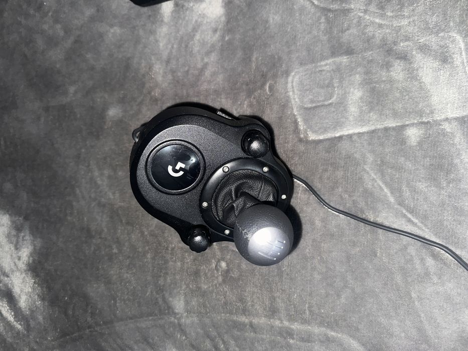 vand volan logitech g923 + schimbator