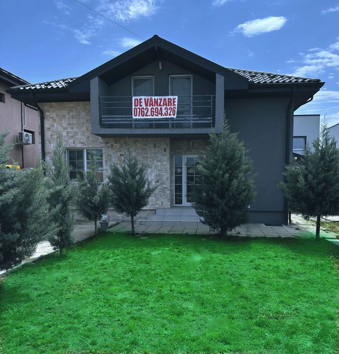 Casa de vânzare, zona Albești