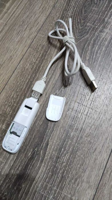 Modem 4 G cu Wifi cu cartela SIM