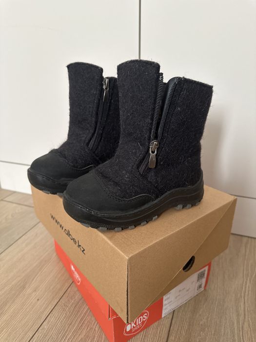 Детские зимние сапожки войлочные