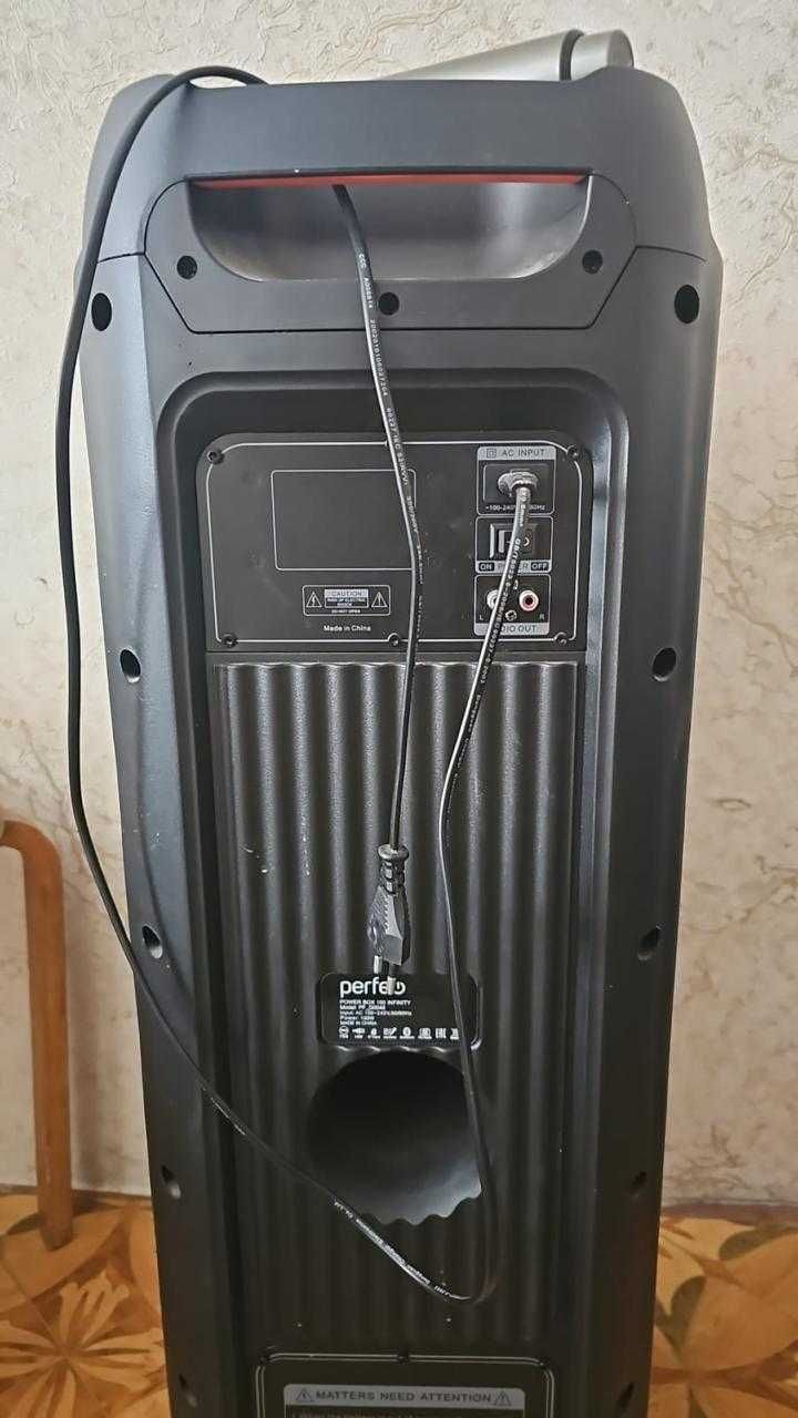 Продам портативную акустическую систему Power Box 100 INFINITY