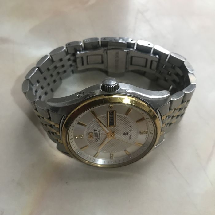 2 автоматични часовника Orient Day Date