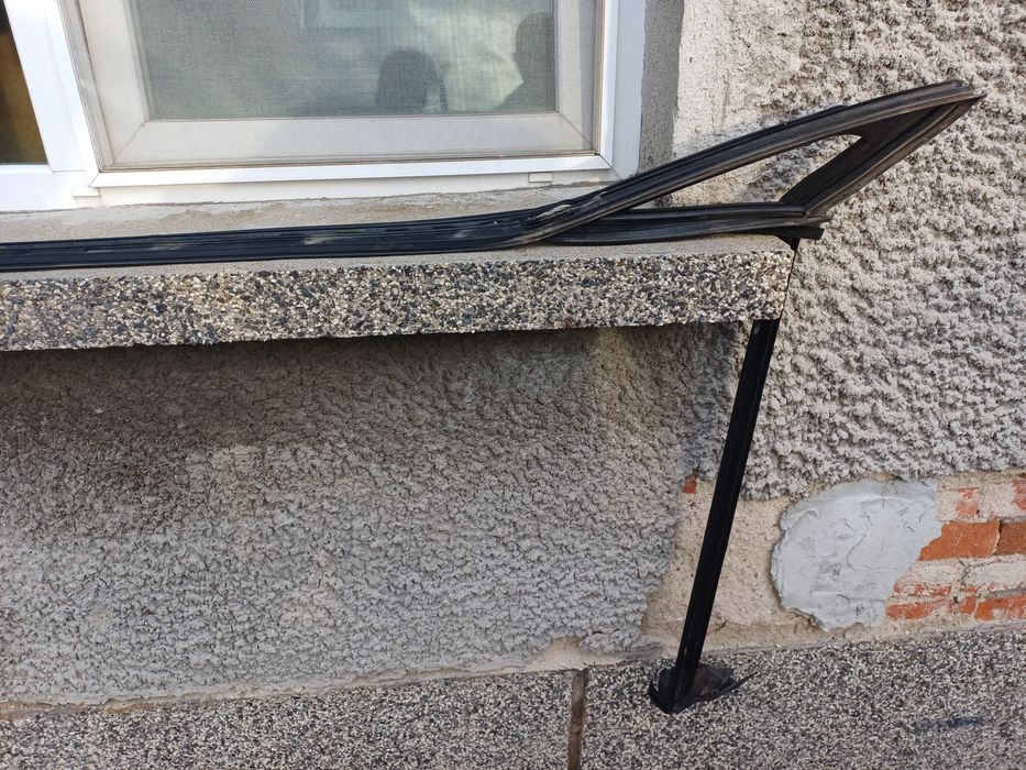 Уплътнение шофьорска врата за w 207 и решетка за парно подлакътник