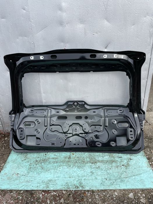 Заден капак багажник за Volvo V60 B4 Kombi Волно В60 Б4  2022г- 2бр