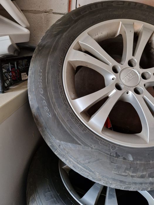 Vand jenti de aluminiu