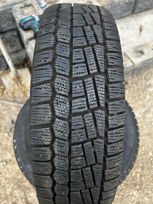 Продам зимние шины
