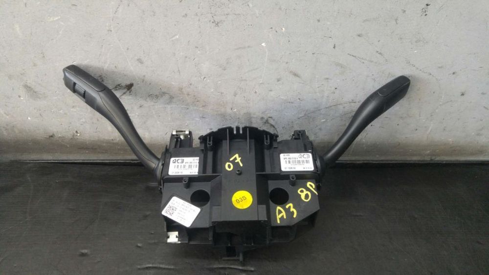 Bloc manete stergator semnalizare audi a3 8p 8p0953519a 8p0953513a 8p0907137bj