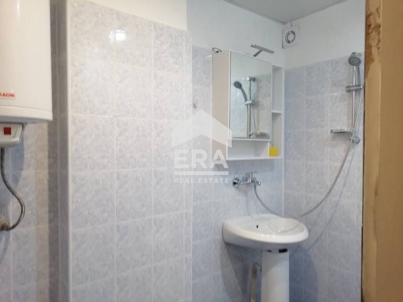 Дава се под наем Тристаен апартамент в Варна, Лятно кино Тракия - 96 кв.м за 500 € - Снимка #10