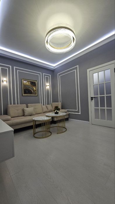 Срочно продаю. 2 комнатная Хон Сарой ЖК Салом Куйлук