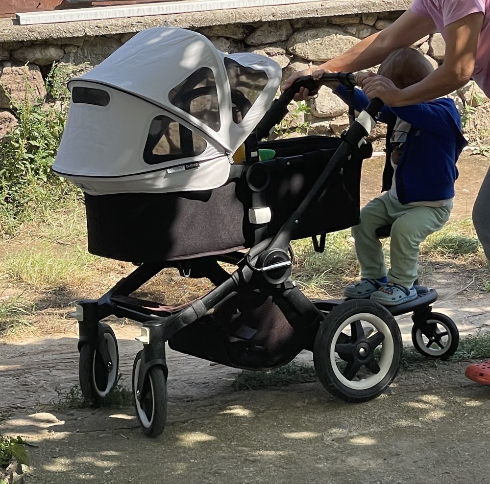 Bugaboo buffalo унисекс количка + кош за кола за бебе + адаптори