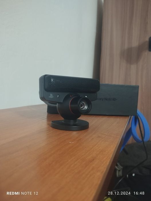 Продам Playstation eye