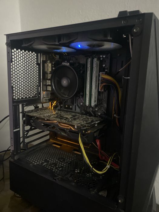 Pc gaming ryzen 5-5600x, Rx 580 8gb, 24 gb ram