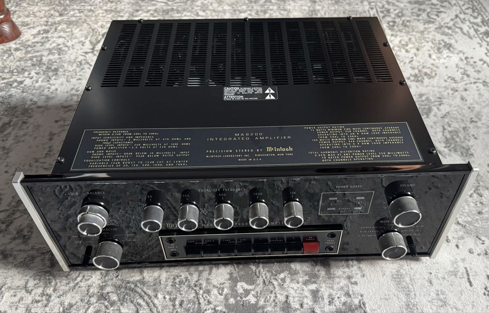 McIntosh MA-6200