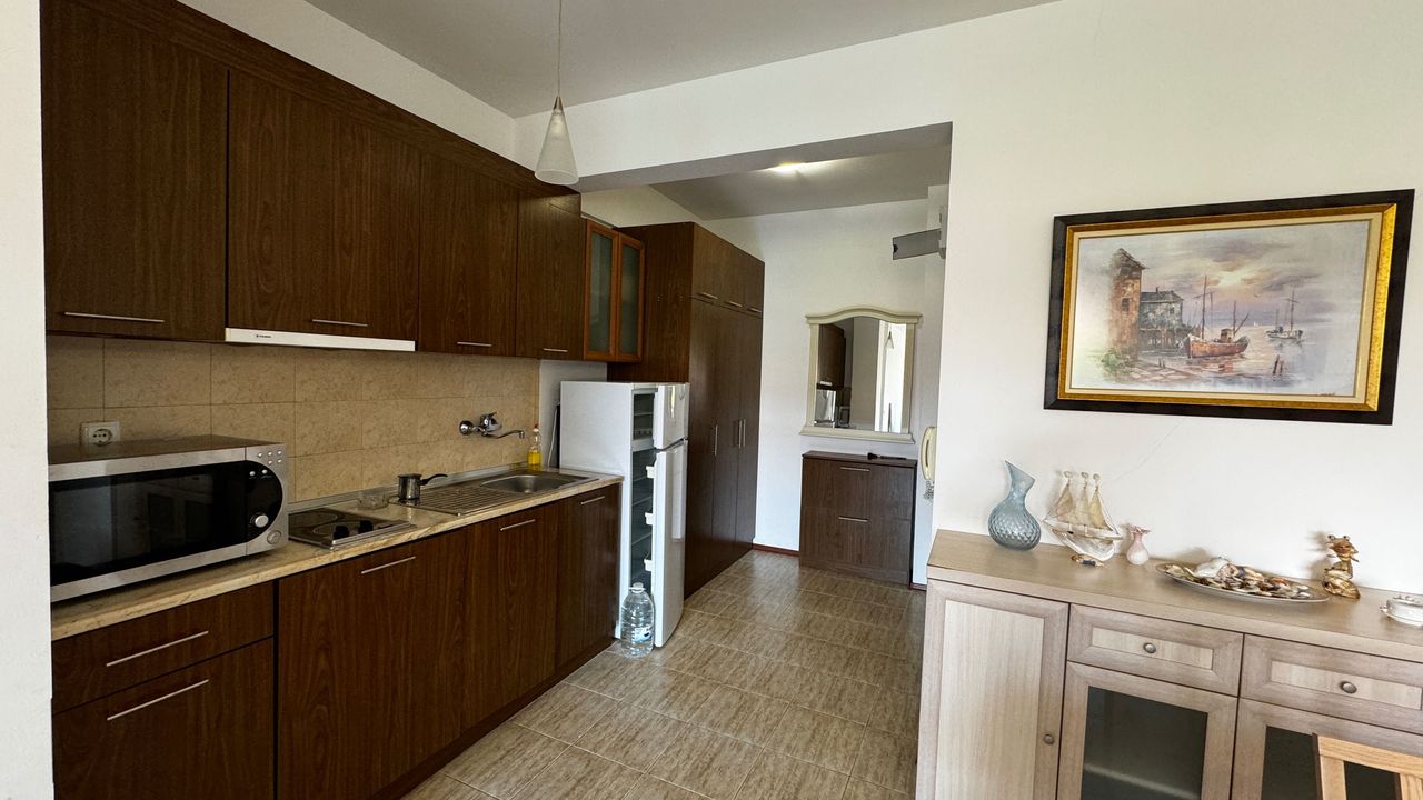 Дава се под наем Двустаен апартамент в Свети Влас - 68 кв.м за 61.2 € - Снимка #5