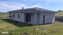 Vand casa in Salistea Noua