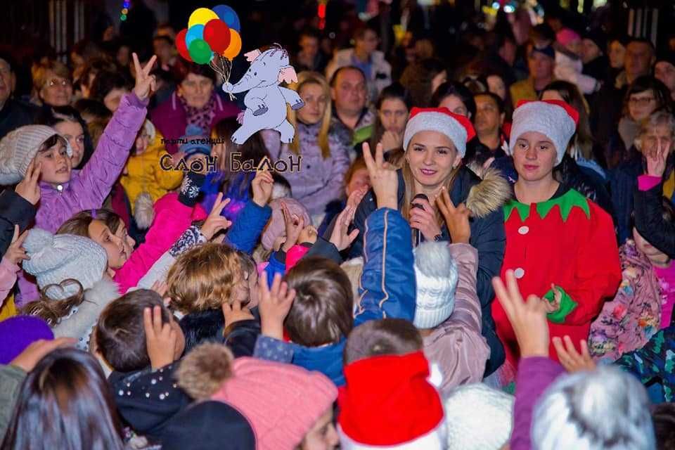 Коледно парти с аниматори и Дядо Коледа от Слон-Балон