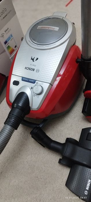 Продаётся пылесос bosch в отличном состоянии