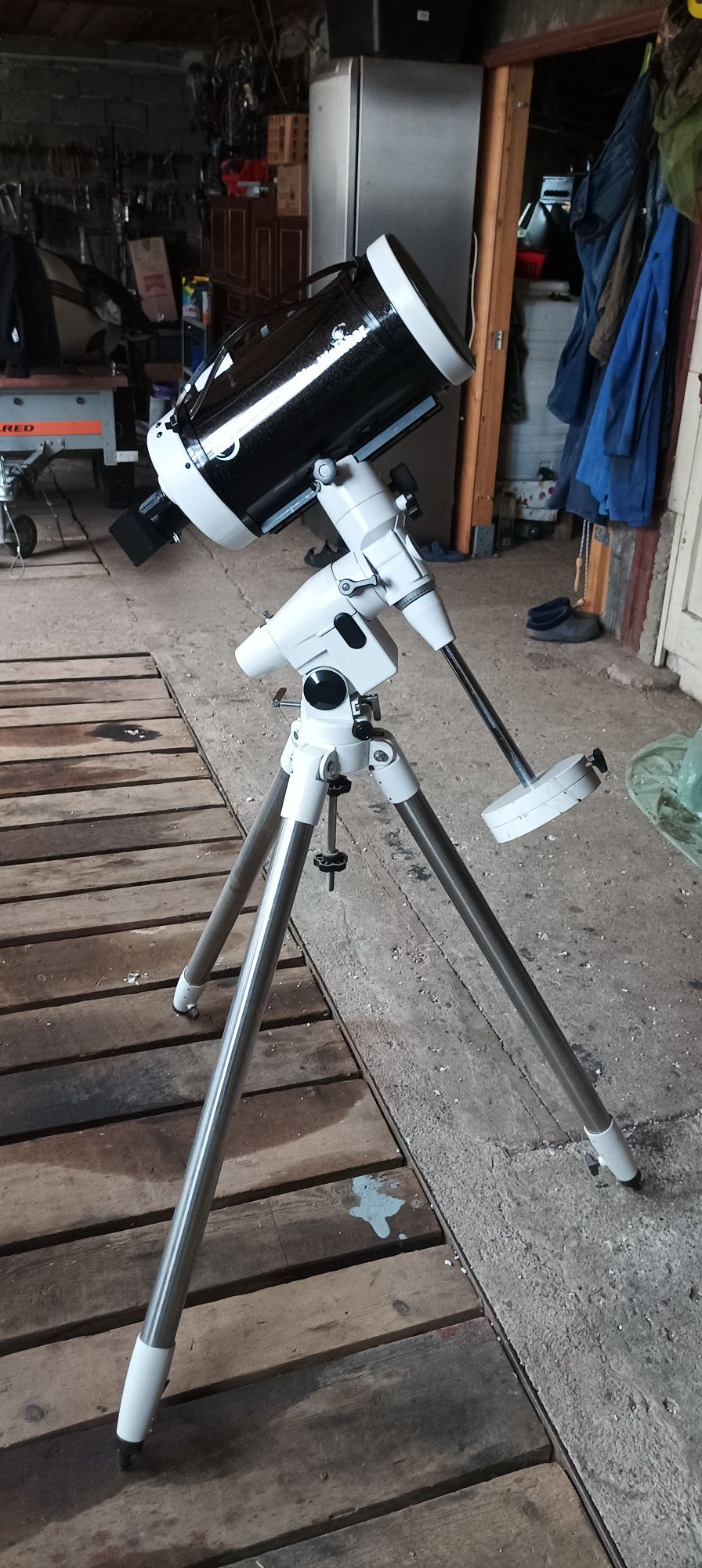 Telescop astronomic profesional