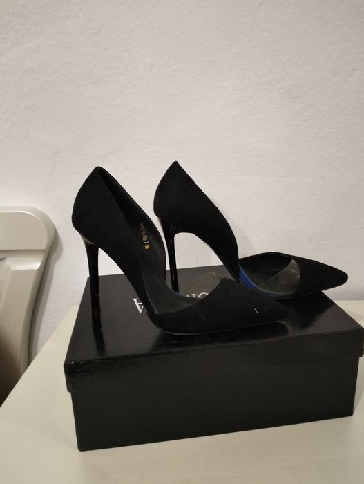 Продам туфли на каблуке