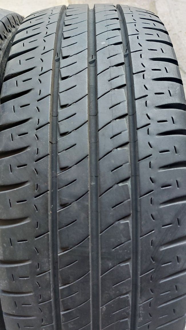 Гуми за Бус 215/60/17 C Michelin Agilis 2 броя