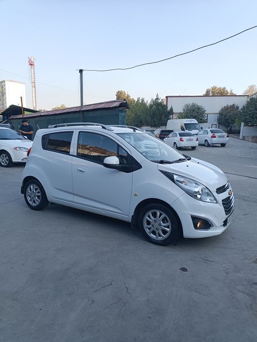 Spark avtomat 2022 benzin 66000 yurgan halol