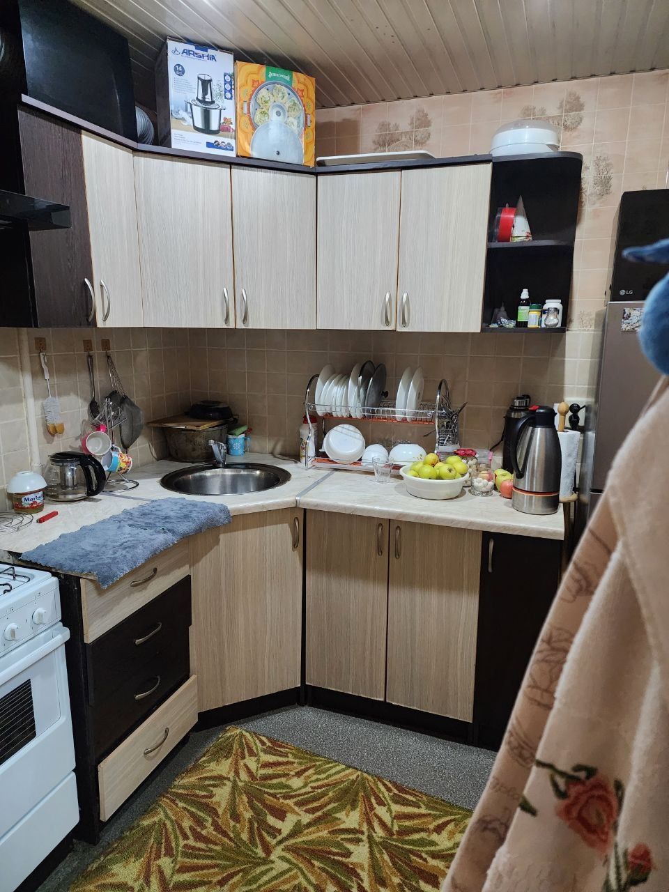 Очень срочно продам квартиру на Максим Горького!