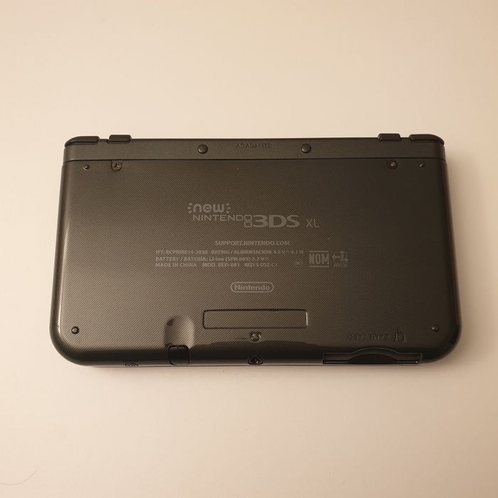 (Dual IPS) New Nintendo 3DS XL Metallic Black 64Gb modat