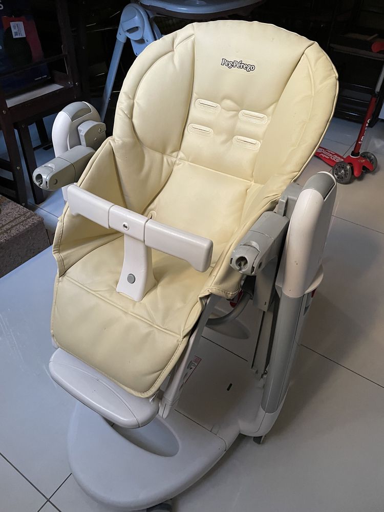 Стульчик для кормления Peg perego