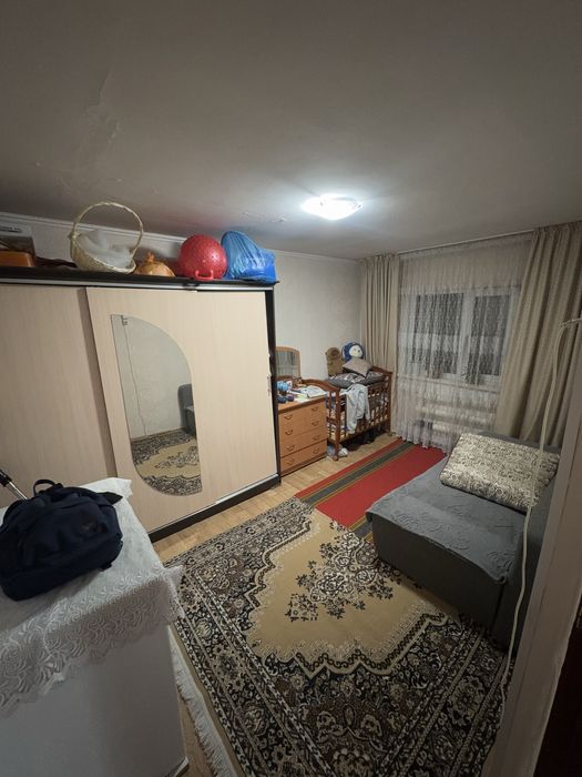 Продам 2 дома в одном дворе