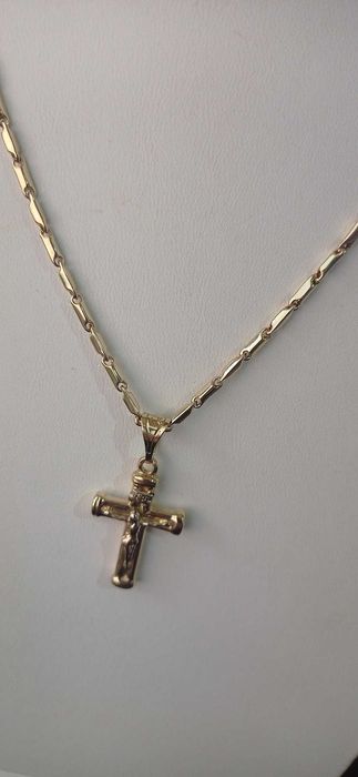 Златен синджир,ланец,пръстен,гривна,колие,медальон,бижута