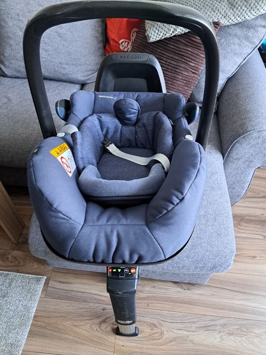 Scoica + suport isofix Maxi cosi