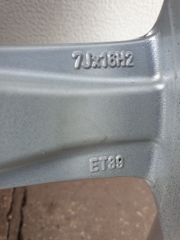 Оригинални джанти за ОПЕЛ OPEL FIAT ALFA LANCIA R16 5x110 ET39 7J